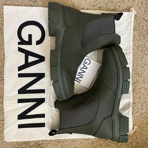 NEW women’s Ganni Boot City Recycled Rubber Kalamata Green Chelsea Chunky PullOn